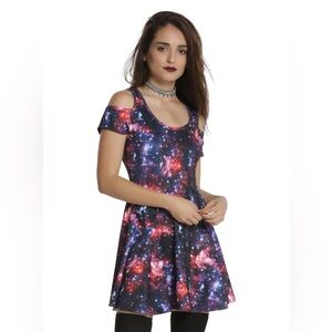 Hot Topic Plus Size Galaxy Print Cold Shoulder Dress - 4